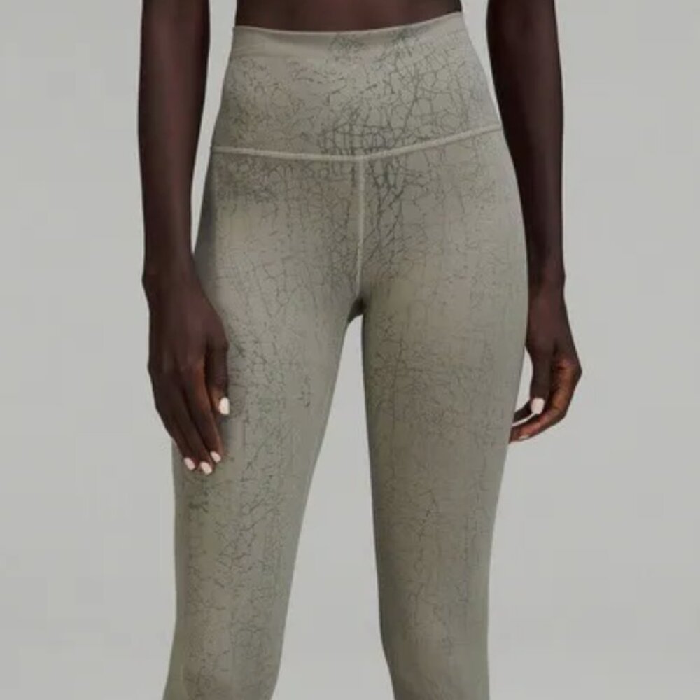 Lululemon Wunder Train High-Rise Crop 23"